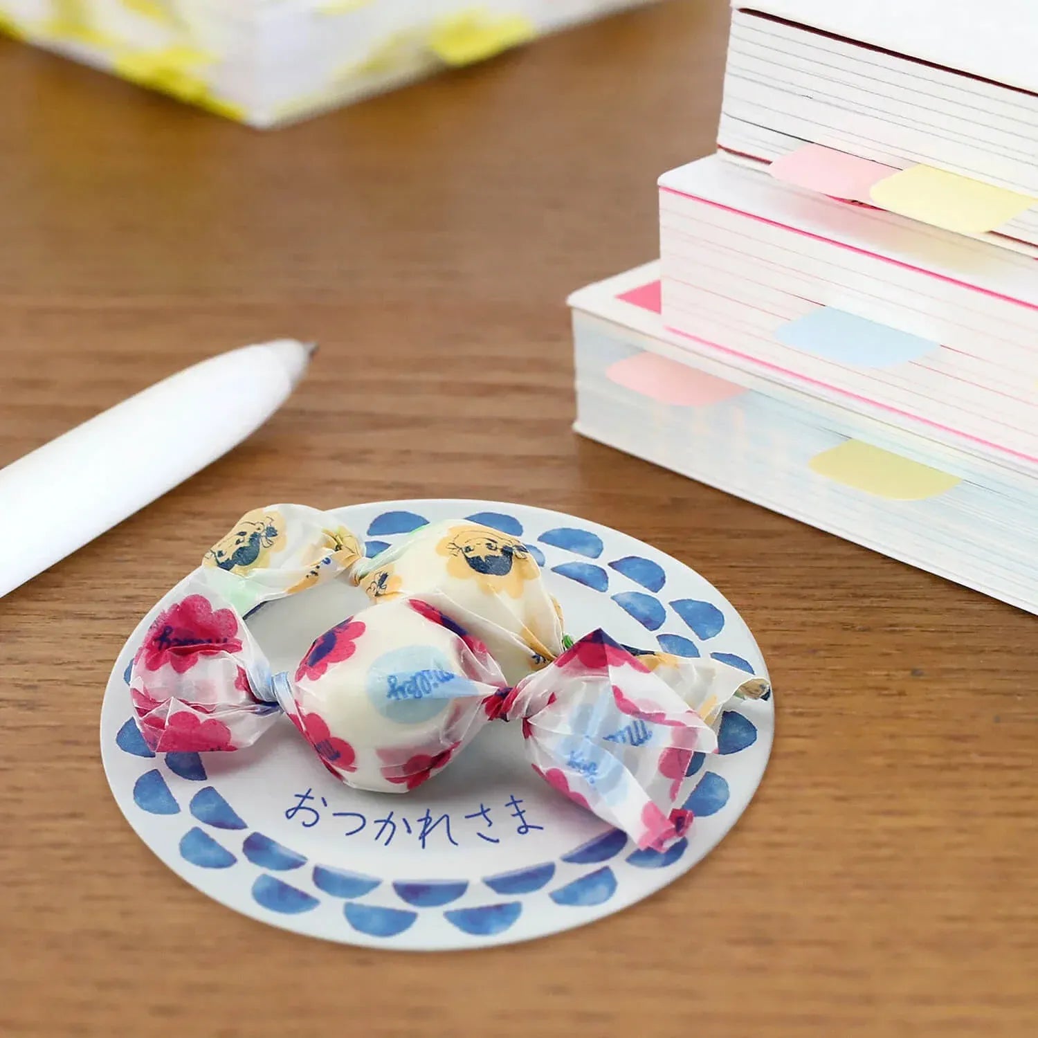 Scandinavian Dish Memo Note Pad